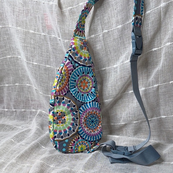 Vera Bradley Sunny Medallion 2025 Style Lighten Up Essential Sling Backpack NWOT - Picture 3 of 16